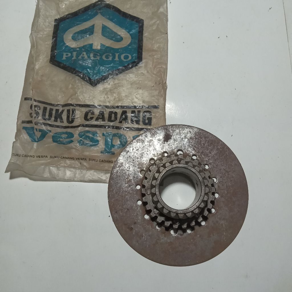 Gigi Kopling 21T Besar Vespa Excel NOS