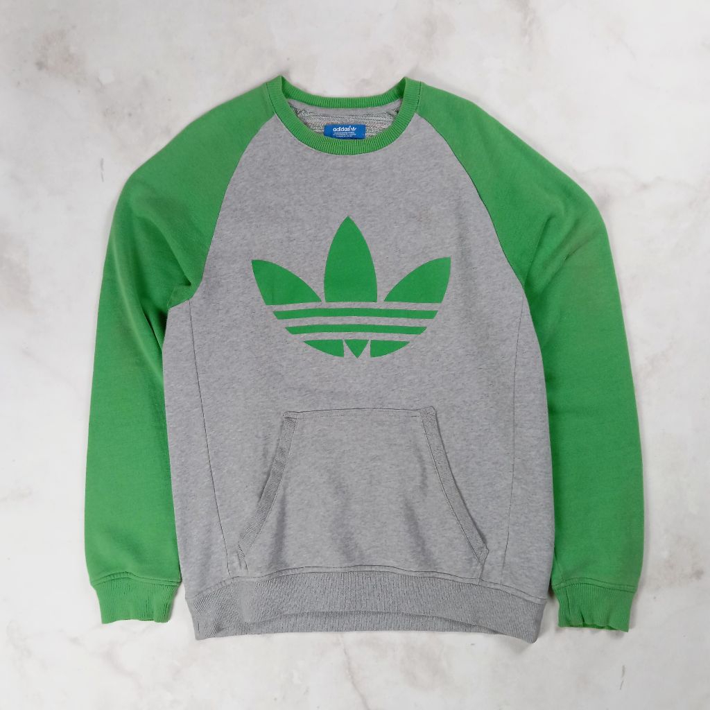 Crewneck Adidas Trefoil Saku Pria Wanita Second Bekas