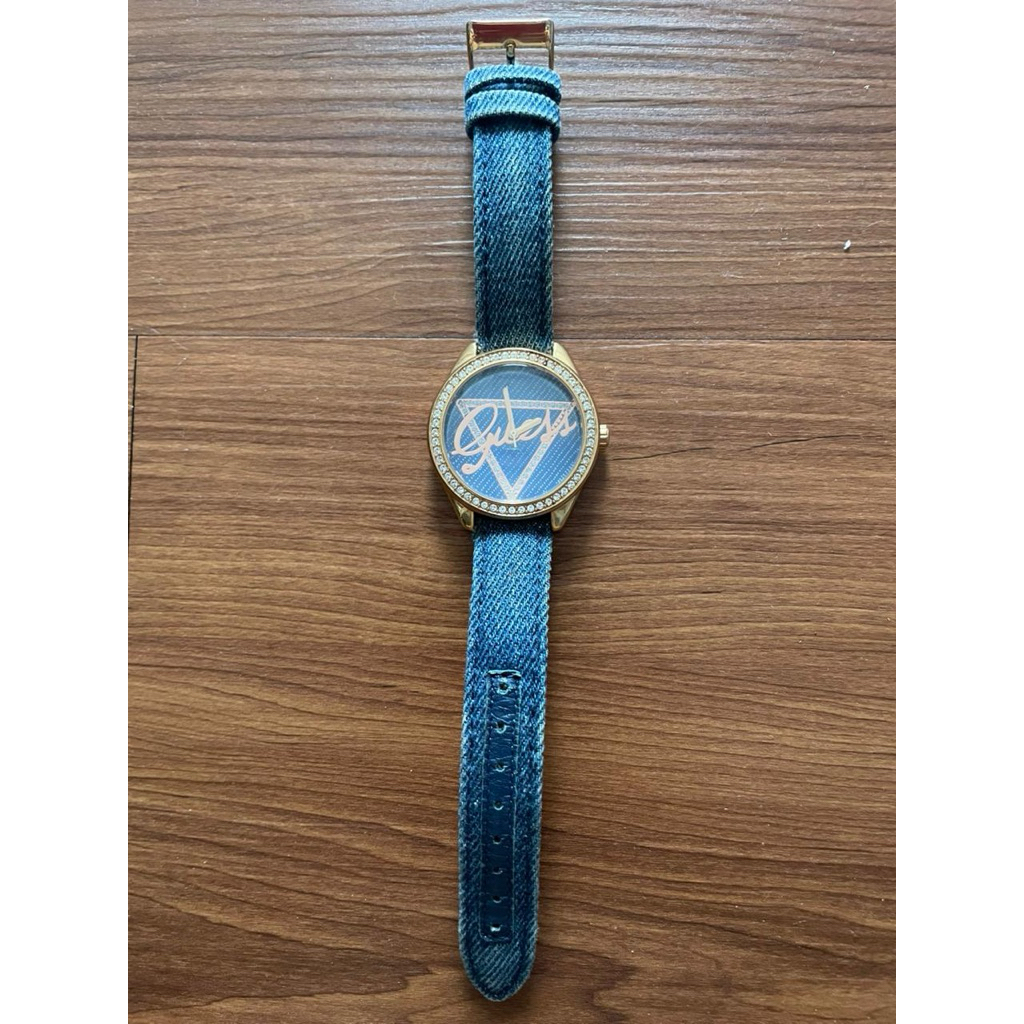 Jam Tangan Wanita Guess Original Klasik (Second)