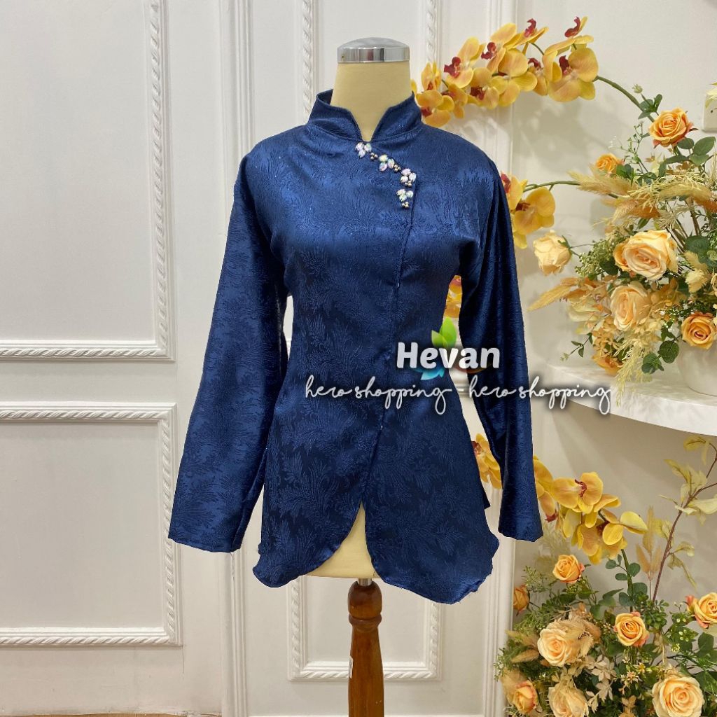 Kebaya Janggan / Kebaya Batu Payet