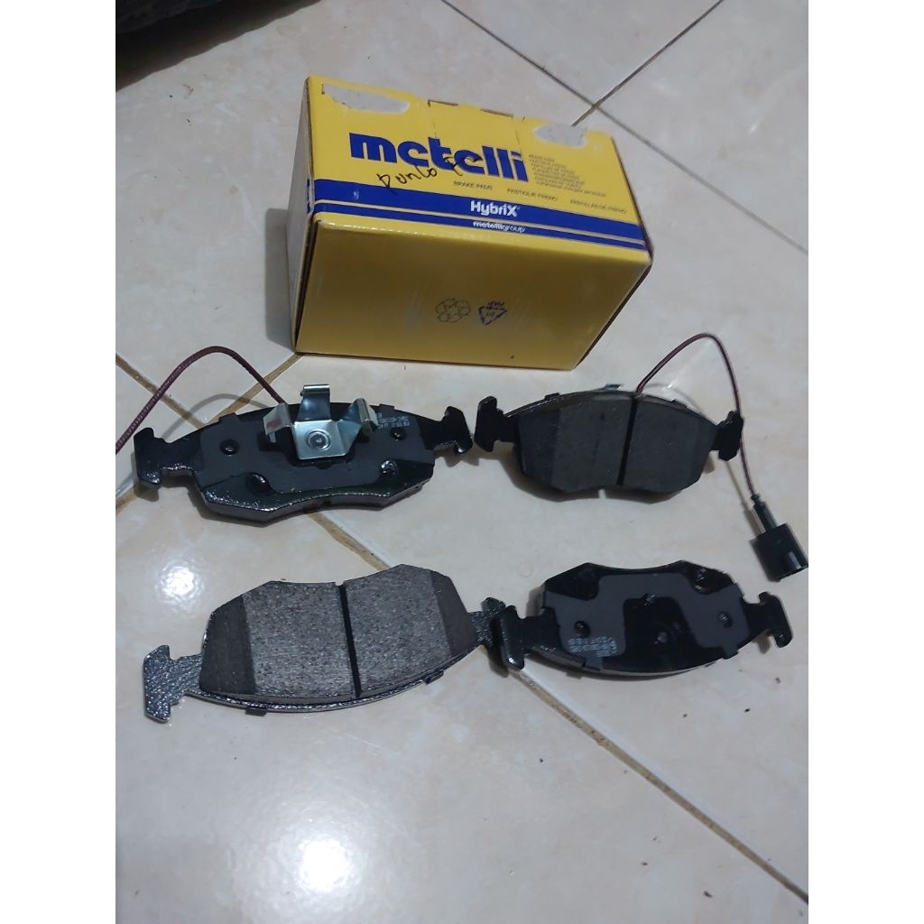 Kampas Rem Depan Fiat Punto / Brake Pad Front Fiat Punto ZFA199