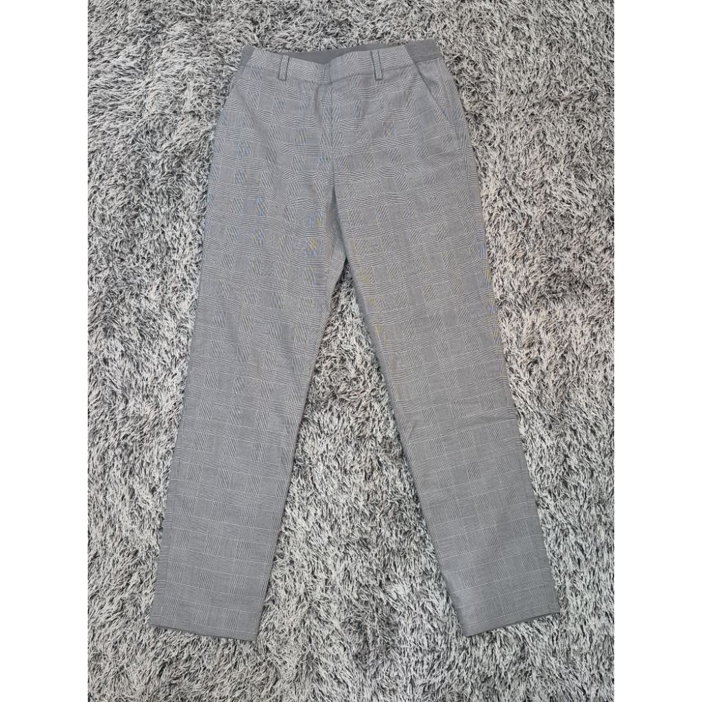 Celana tartan (UNIQLO)