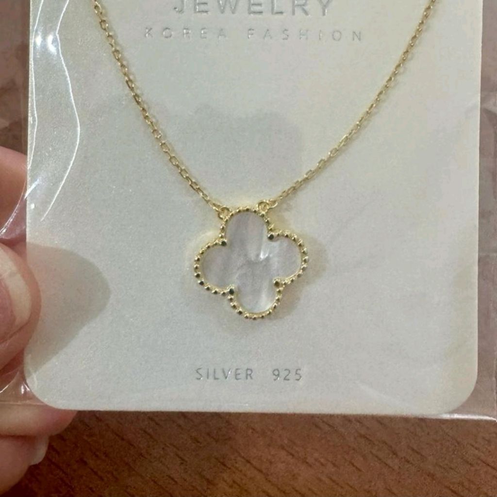 Kalung Clover Kuning - Asli Perak 925 - Perak Import Lapis Emas 18K