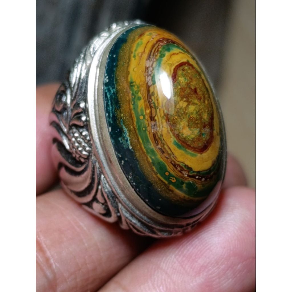 cincin batu nogosui puser bumi