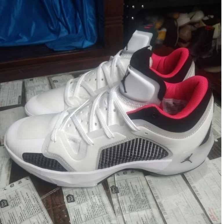 Jordan 37 size 42 insole 26,5