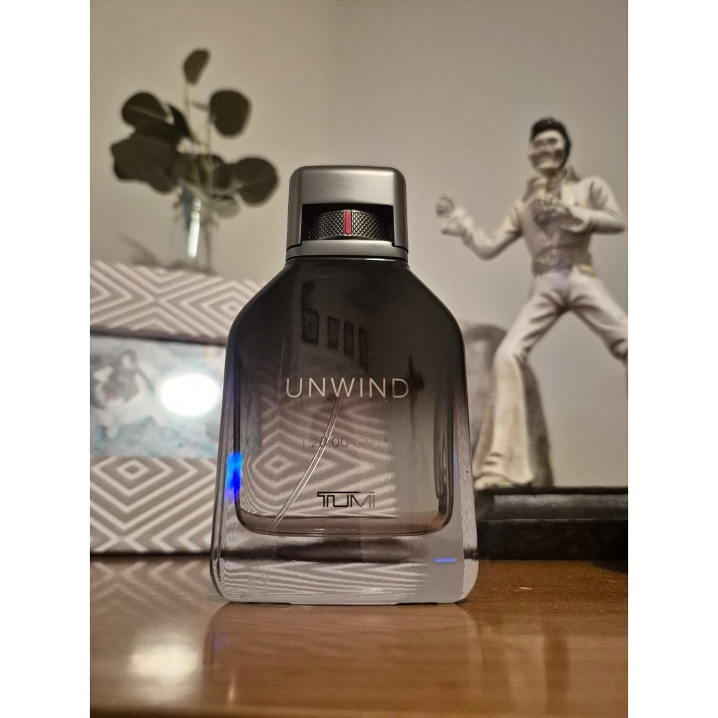 preloved parfum TUMI Unwind