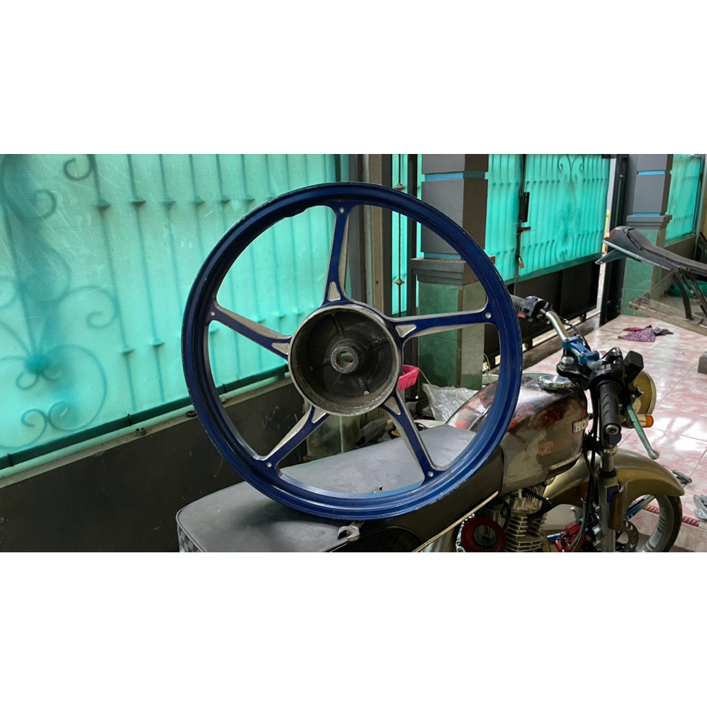 velg enkei belakang matic vario 125/150 (asli enkei)