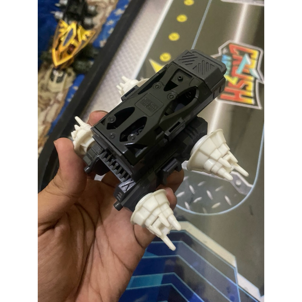 Crush gear chassis mvts bandai