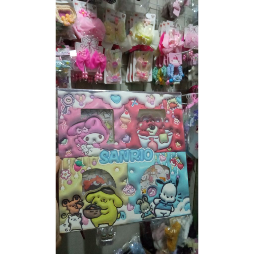 stiker box random 1 box isi 100lembar stiker lucu