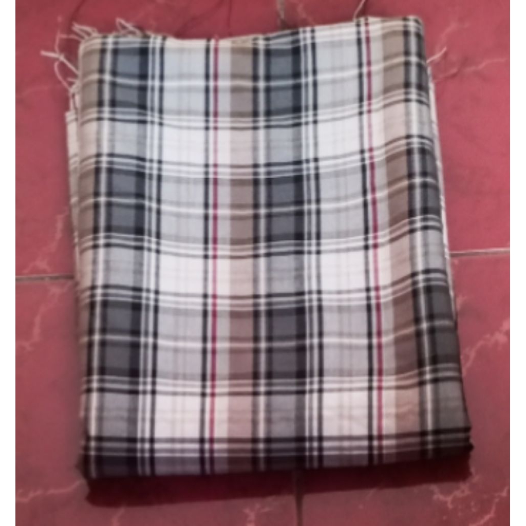 317. aneka kain sisa garment (baca deskripsi)