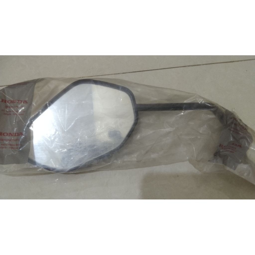 SPION KIRI  ORIGINAL motor verza 2024 bekas