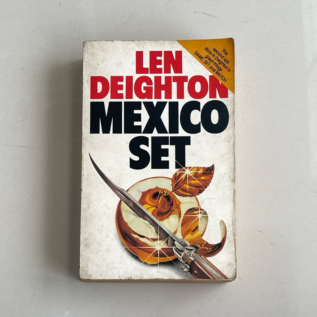 Novel MEXICO SET by LEN DEIGHTON