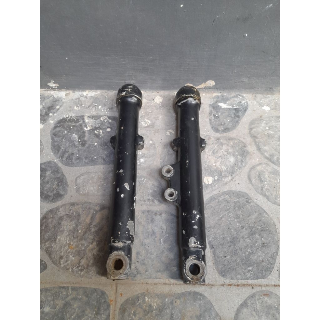 tabung shock depan Bottom botom Yamaha RX k RX spesial rxs congo RX King tua old Cobra RXZ RZR origi