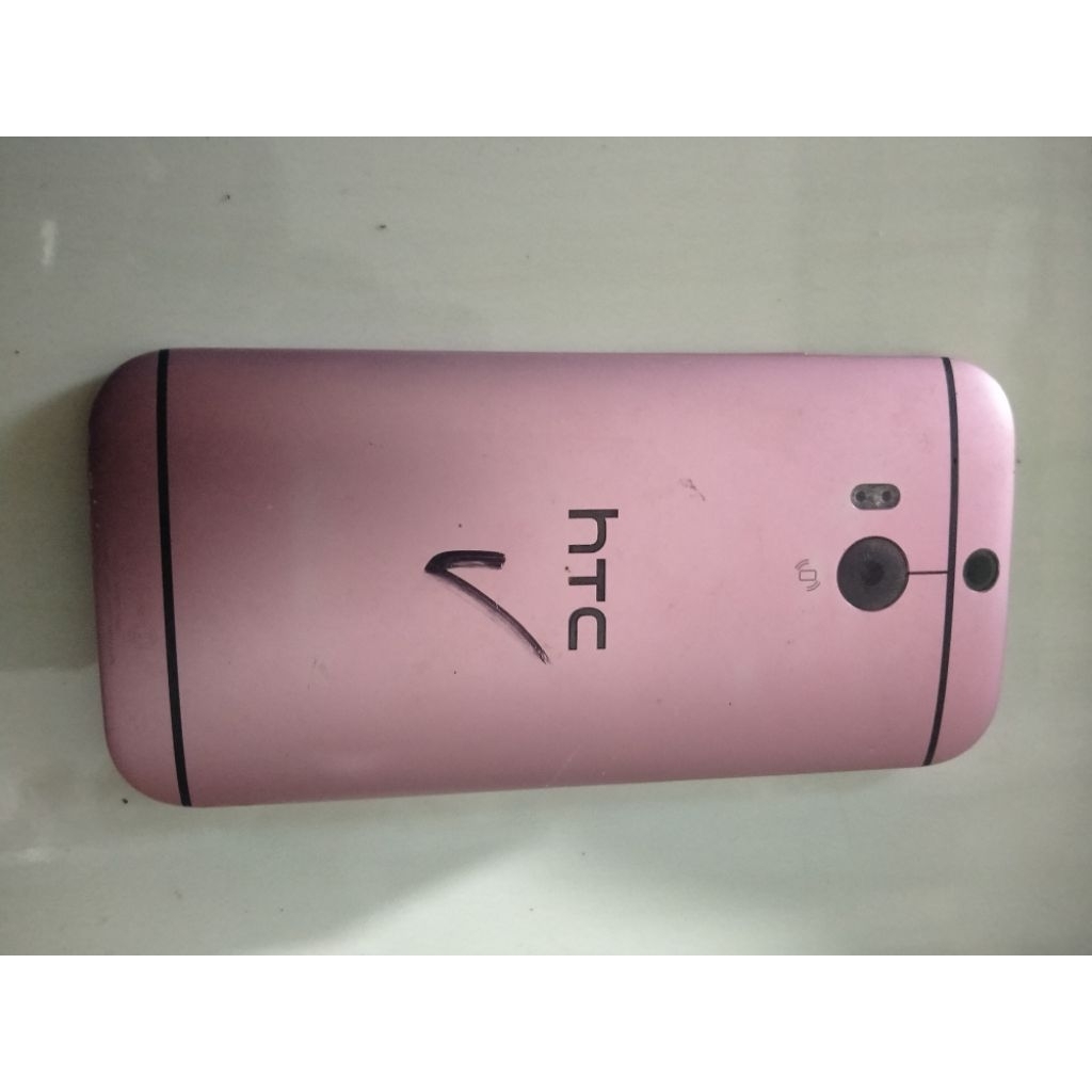 Lcd Tc Hp HTC M8X OP6B110 minus Tc retak sentuh normal OK