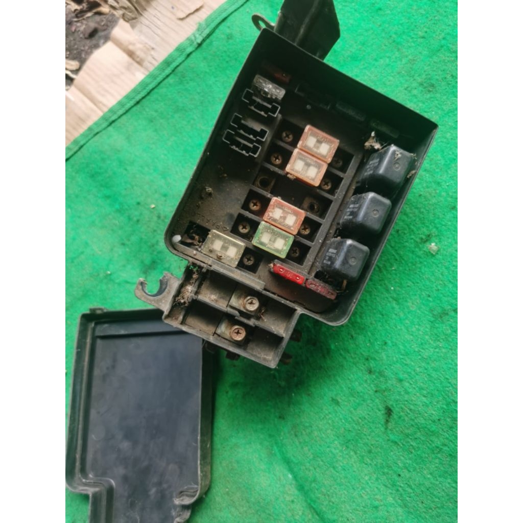 fuse box sekring Honda Civic Genio