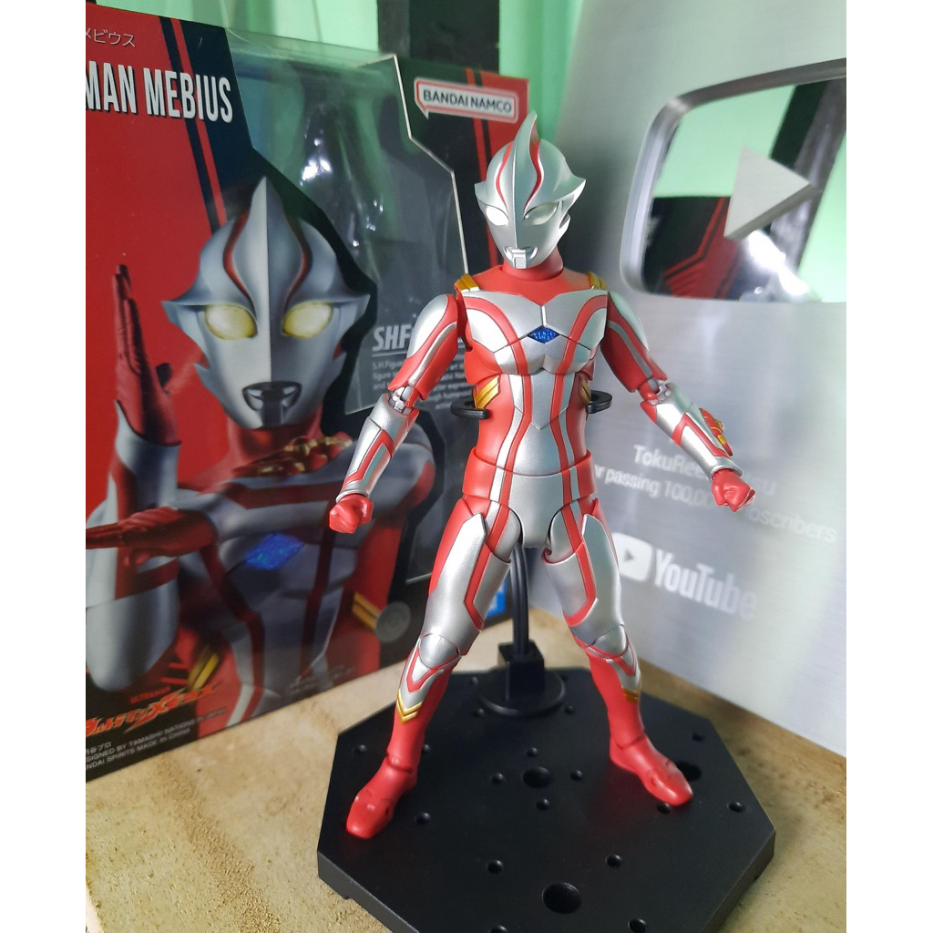 SHF Ultraman Mebius BIB