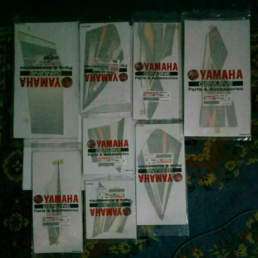 STRIPING GRAPHIC F1ZR FIZR 2004 ORIGINAL BIRU PUTIH