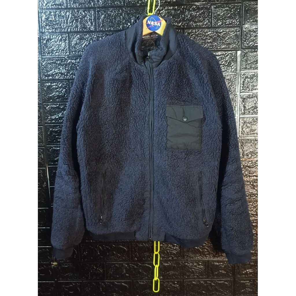 Jaket outdoor Sherpa luar woolrich ( LD 125 , P 69 )