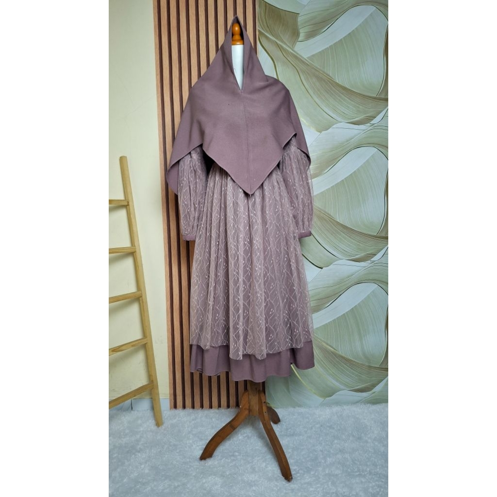 PRELOVED SET GAMIS ANAK SYAHIDAH OFFICIAL SIZE ANAK 8-10 TAHUN