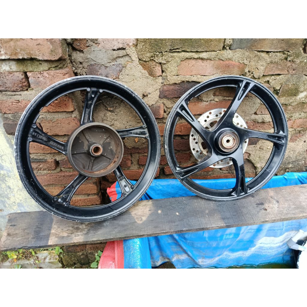Velg Pelk Depan Belakang Yamaha Mio Sporty 5 TL / Mio Soul Karbu / ORIGINAL