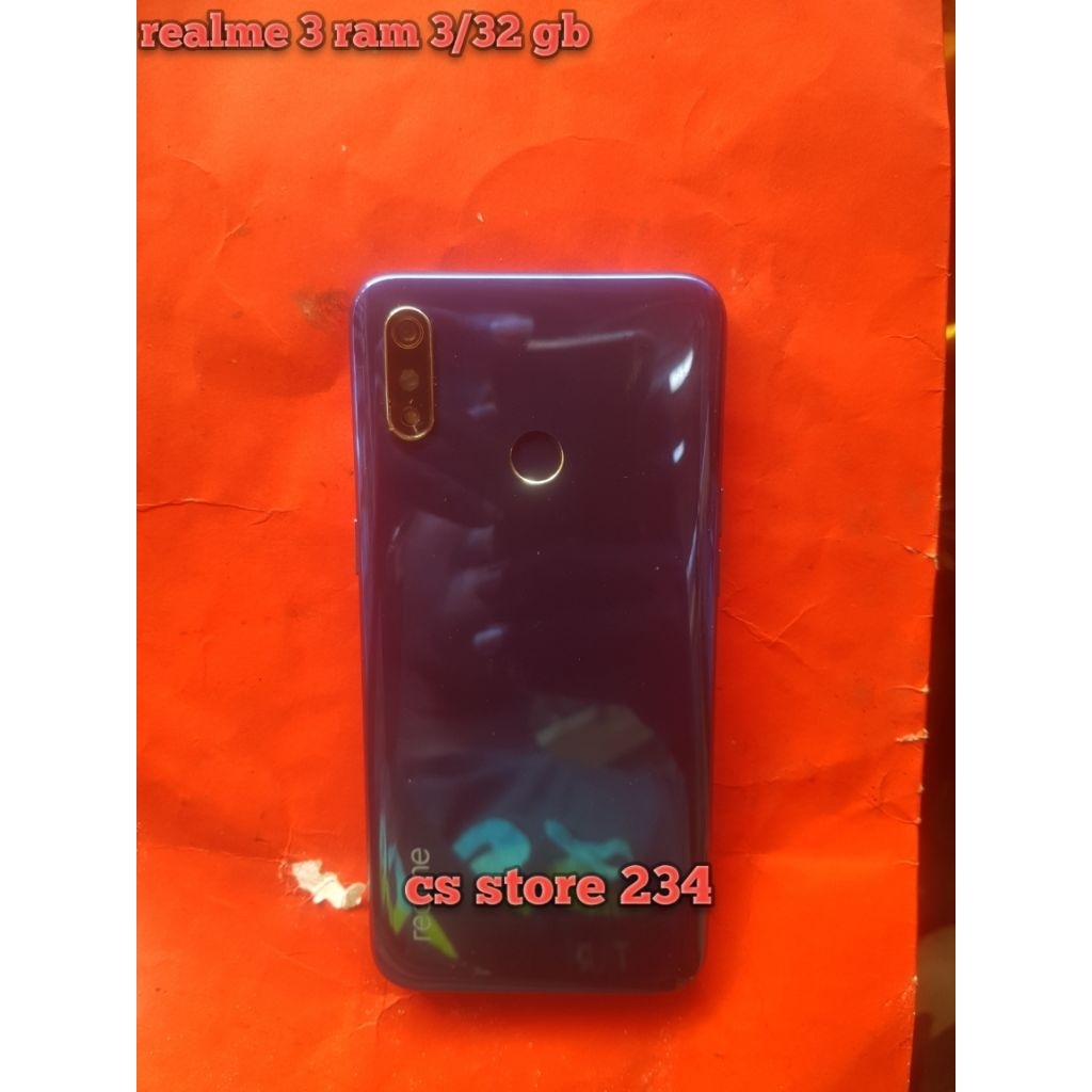 realme 3 ram 3/32 gb
