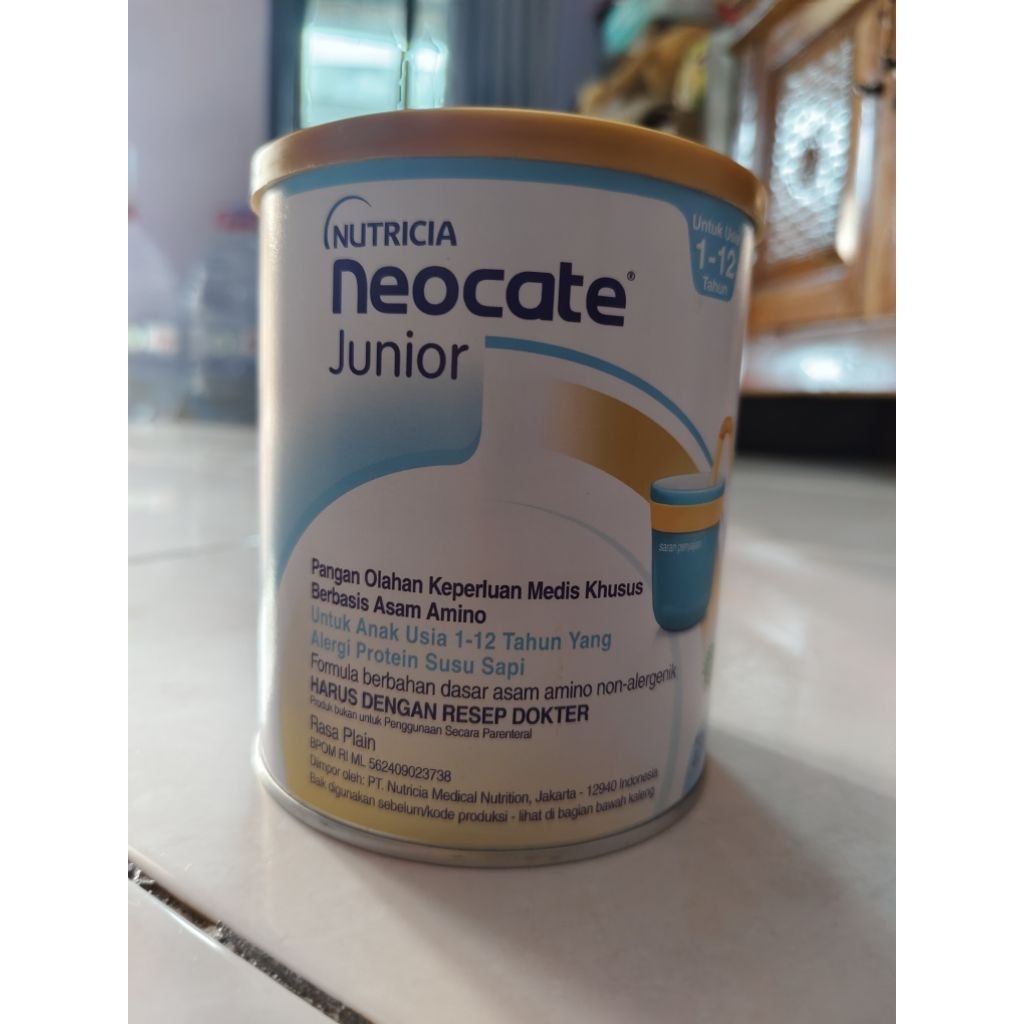 kaleng susu neocate junior kosong