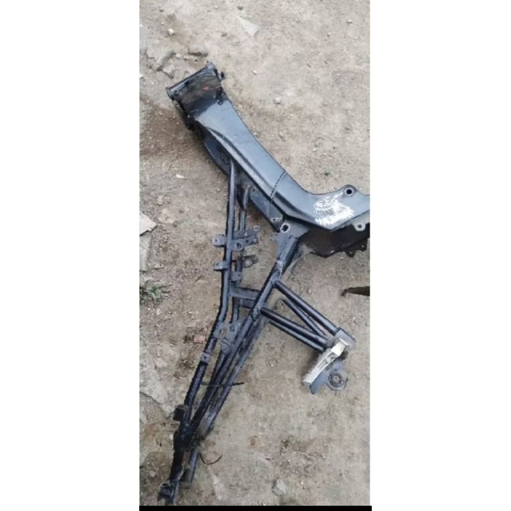 Rangka , frame ,sasis motor Yamaha Vixion old