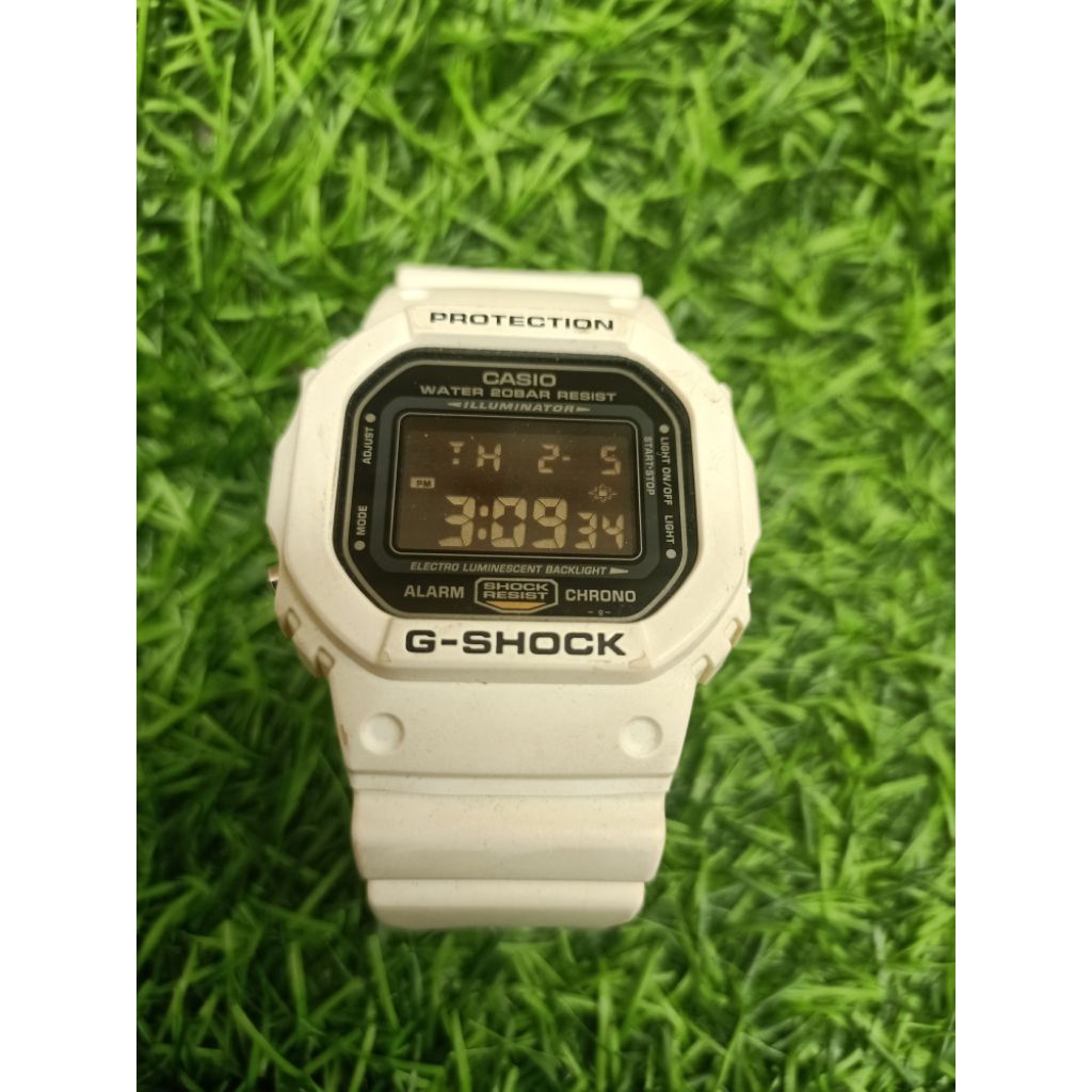 G-Shock DW 5600 Original Japan