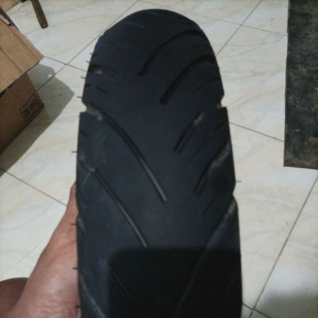 ban bekas federal FT 293 sekupi  belakang 110/90-12