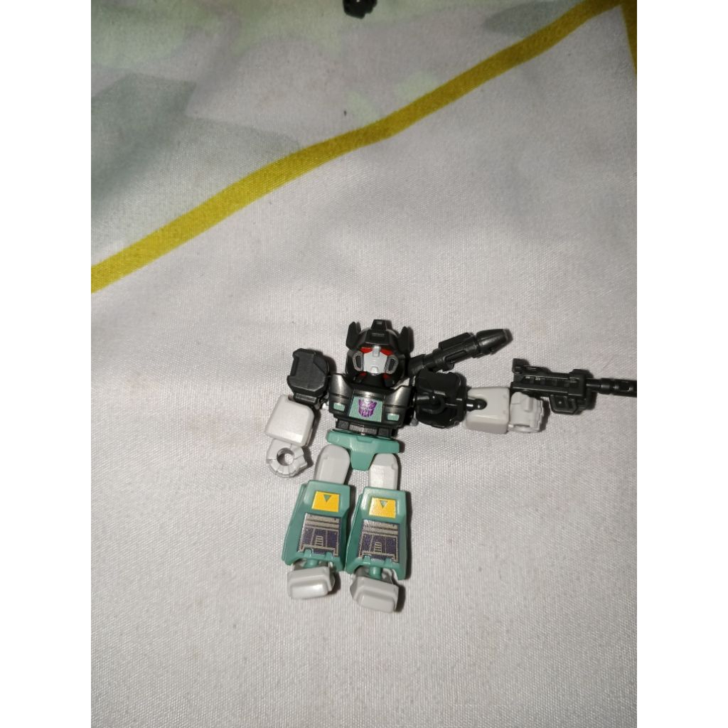 SG sideswipe blokees