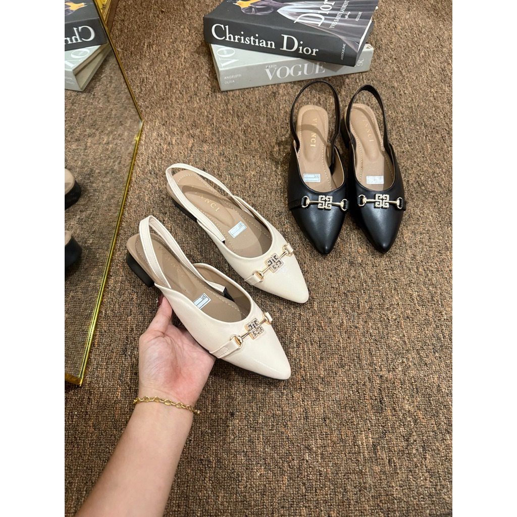 Sendal sepatu Vincii kekinian wanita