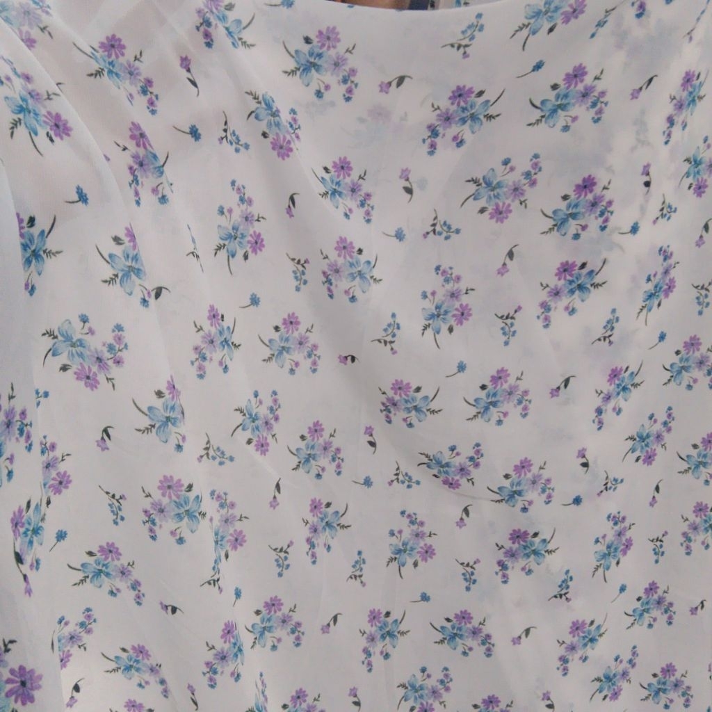 Kain Sifon Ceruty Babydoll Motif Bunga Kecil Vintage Floral - Bahan Gamis Dress Estetik Korea Mnt