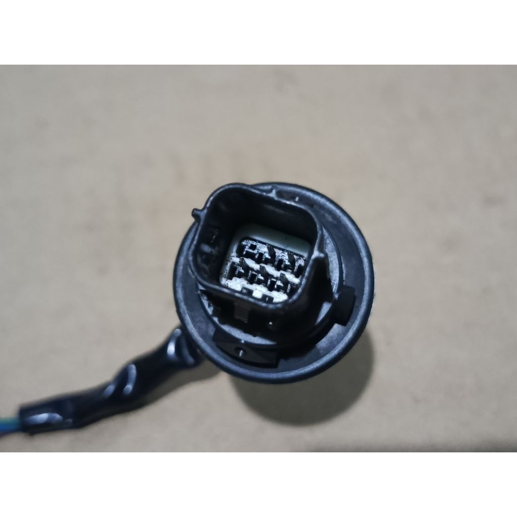 Soket Lampu Depan Scoopy Beat Original Custom