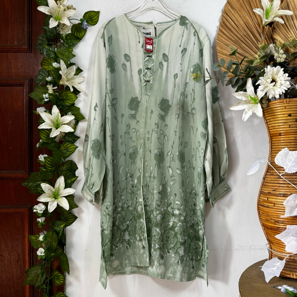Tunik Sifon Hijau Motif Lionna