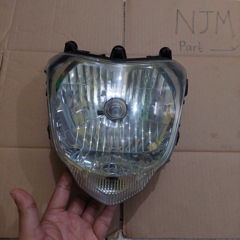 Headlamp Lampu Depan Yamaha Byson Original