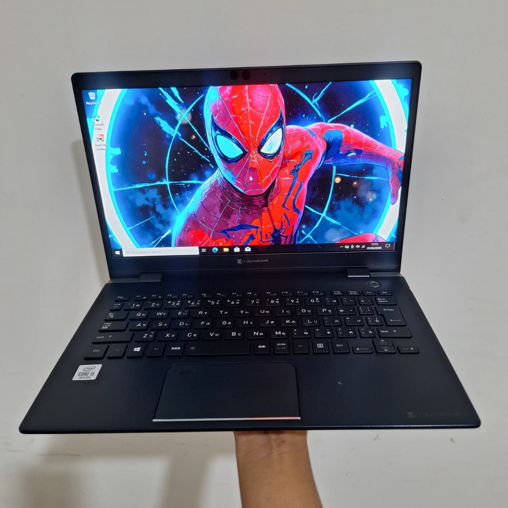 LAPTOP  SLIMS DAN RINGAN TOSHIBA DYNABOOK  G83 GEN 12th  IRIS XE CORE I7 RAM 16GB SSD MULUSSS