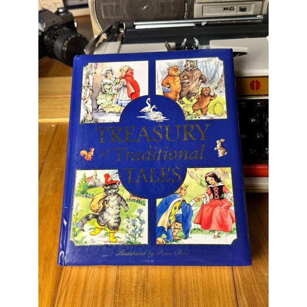 Buku Treasury Of Traditional Tales - Rene Cloke