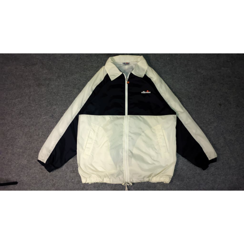 Ellese Spellout Biglogo Windbreaker