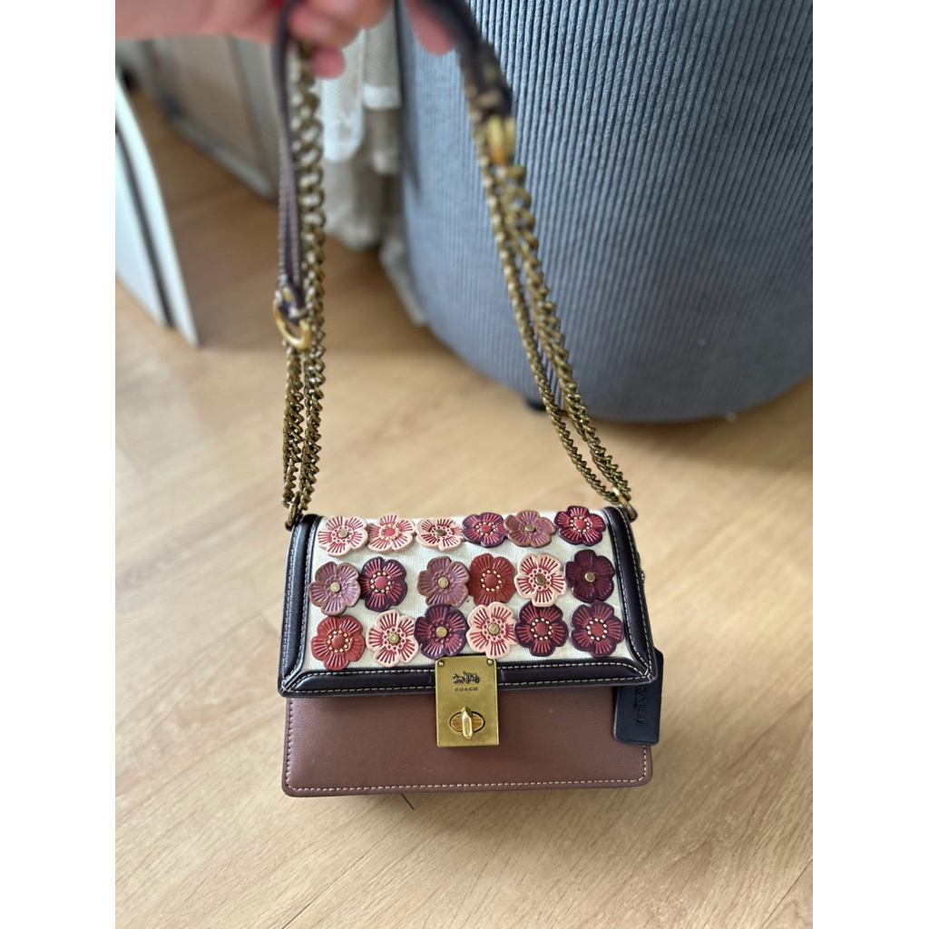 Preloved Coach Hutton Shoulder Bag with Tea Rose