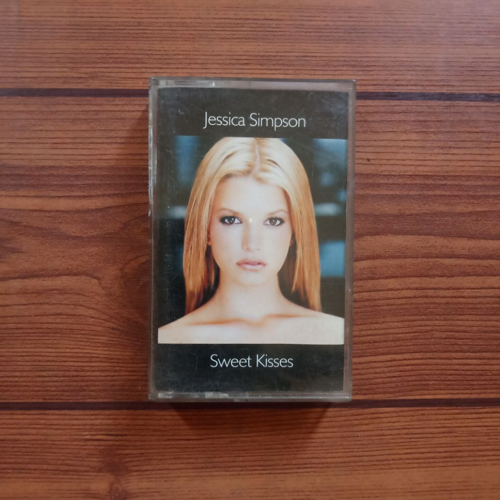 Kaset JESSICA SIMPSON Sweet Kisses