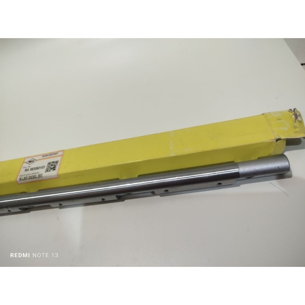 ENGINE ROKER ARM / ROKER AREM SHAFT SULING KLEP L300 DIESEL KUDA DIESEL MD050103