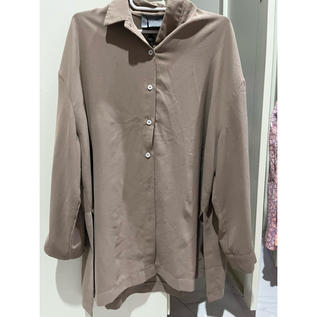 Kemeja this is april