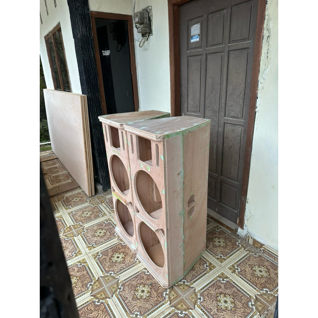 box sr 15 inch sepasang mentahan dempul