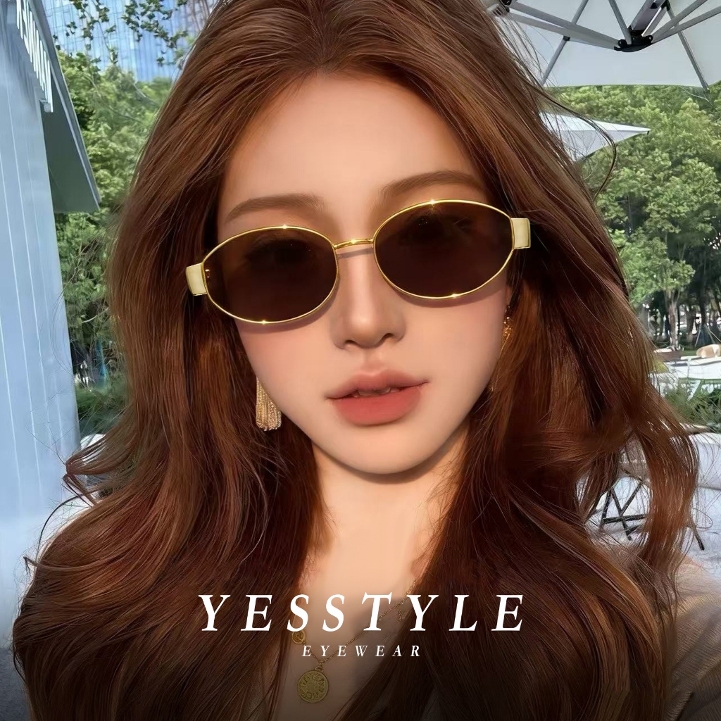 Yesstyle Kacamata Hitam Oval Frame Double C Logo Sunglasses Anti UV400 Stylish Fashion