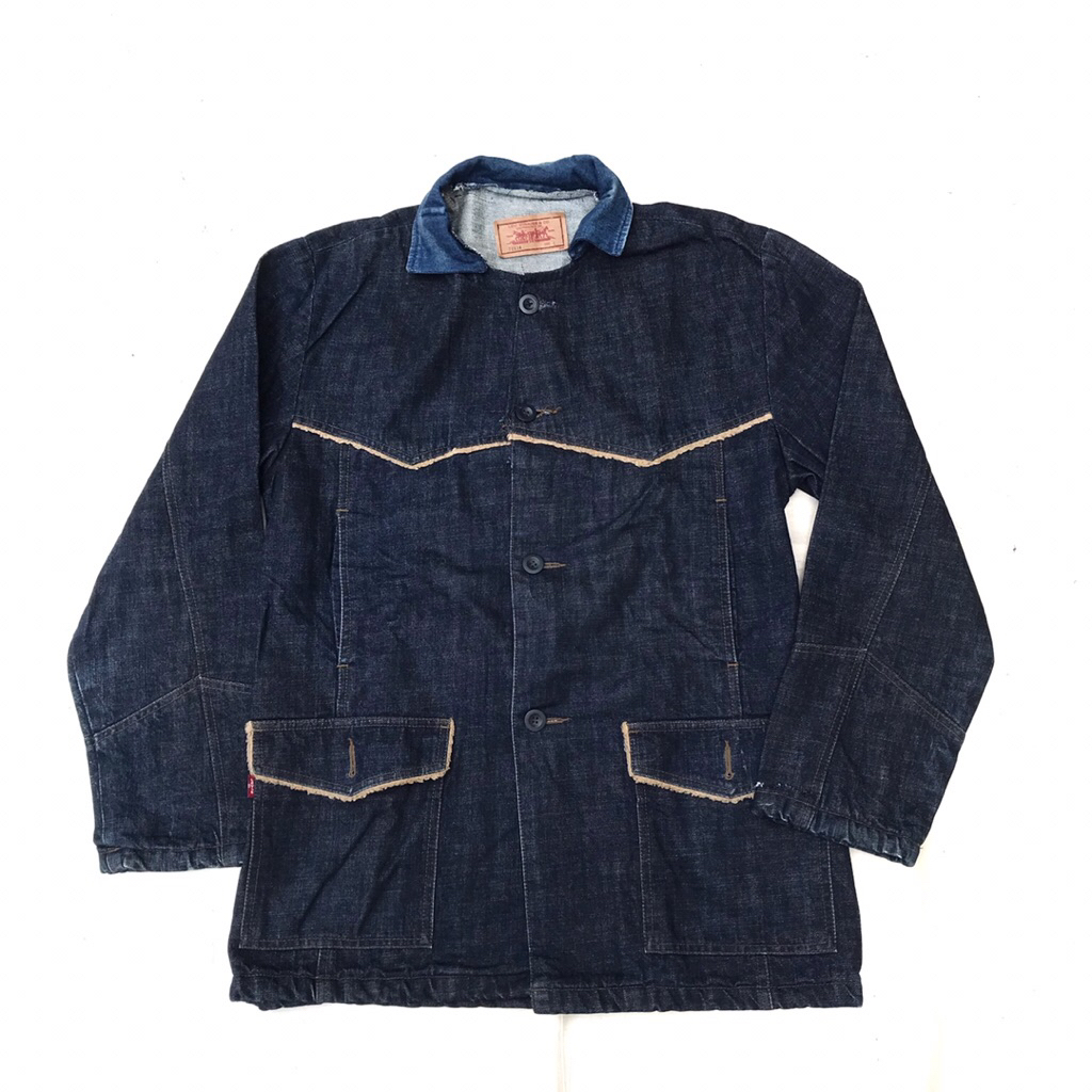 Levis Chore Sherpa Pocket Denim jeans Jacket  Made in mexico  Size L  Pxl : 79 x 56 cm  Sleeves : 64