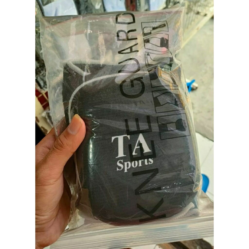 KNEEPAD PELINDUNG LUTUT UNTUK KIPER FUTSAL