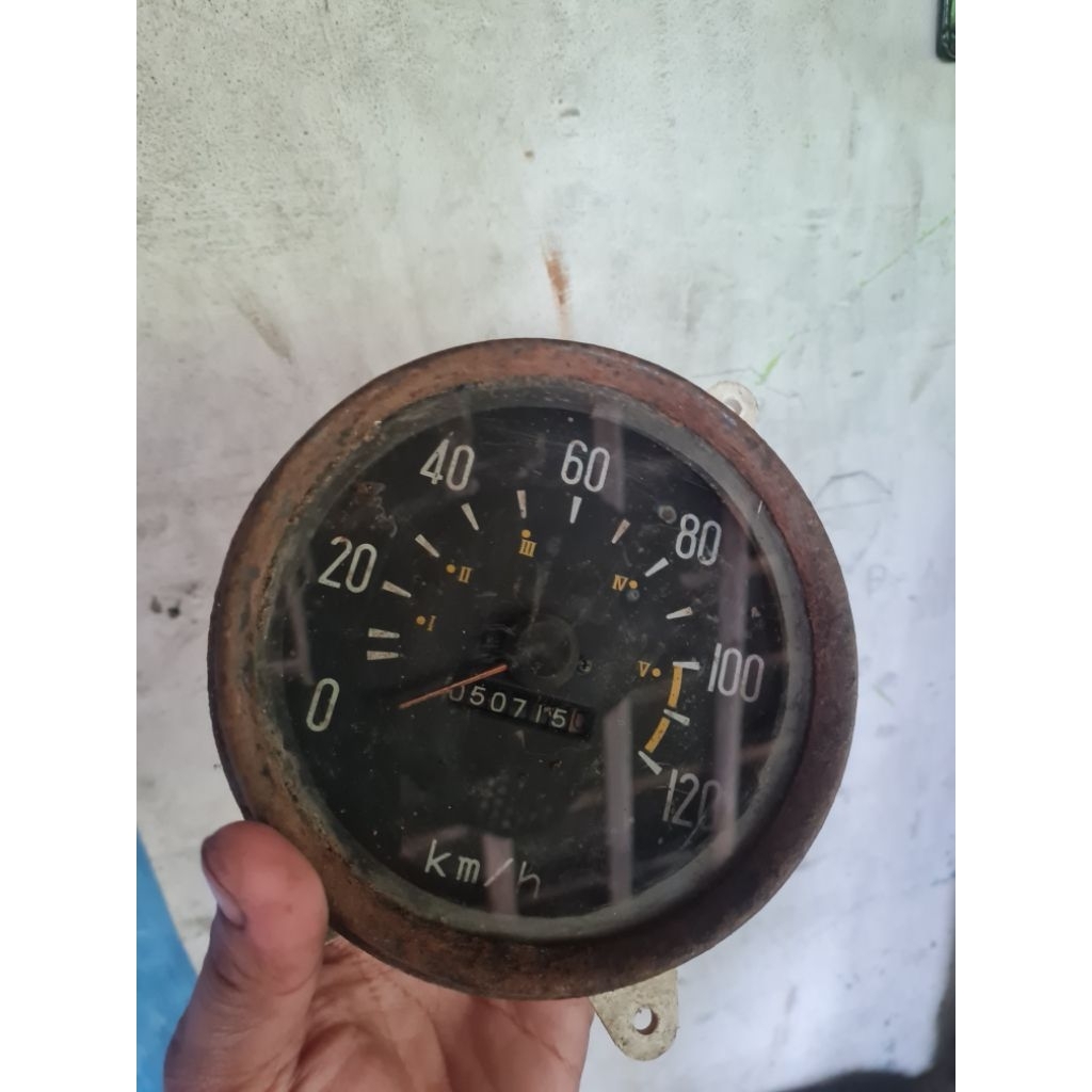 spedometer kilometer colt diesel PS100 PS120 original copotan