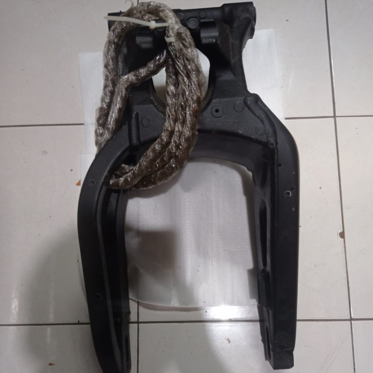 SWING ARM HONDA CBR 600 ORIGINAL BONUS RANTAI ORIGINAL CBR 600