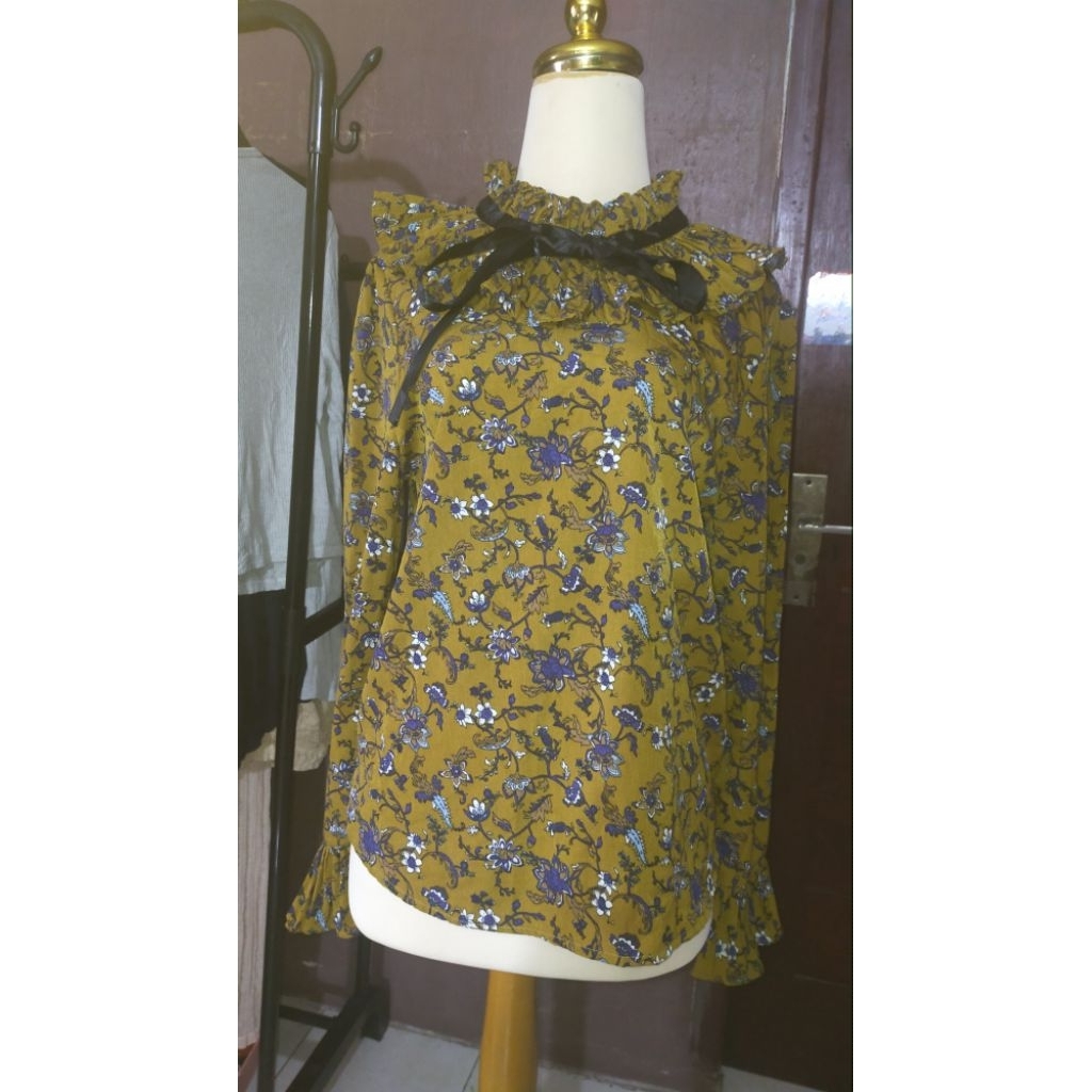 Blouse Floral Victorian Style​Blouse