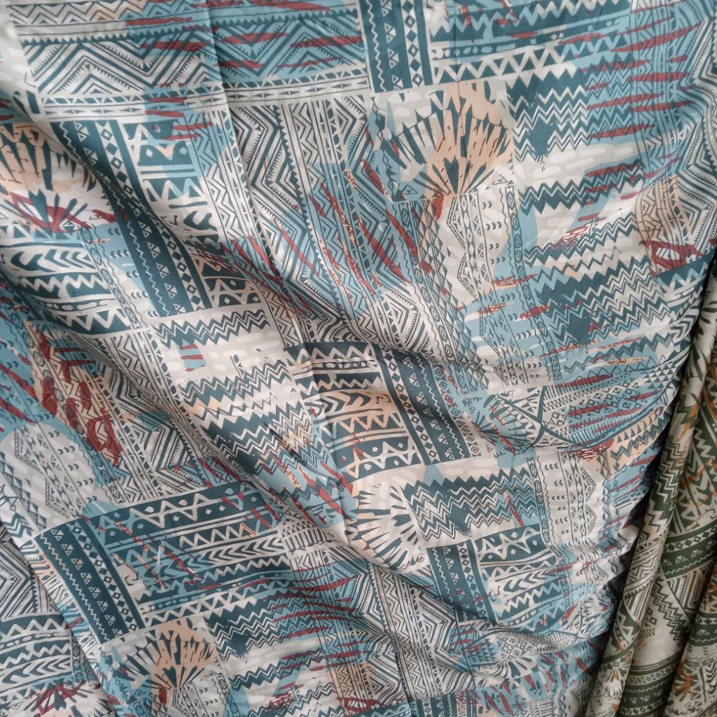 KAIN ARMANI SILK MOTIF ABSTRAK PREMIUM -ARMANI SATEN SILK HARGA/0,5M